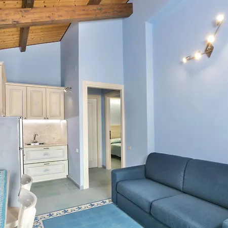 Isa-residence With Private In Just 100 Meters From The Sea * Bosa Marina