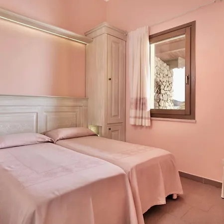 Isa-residence With Private In Just 100 Meters From The Sea Aparthotel *