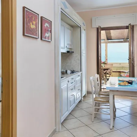 Aparthotel Isa-residence With Private In Just 100 Meters From The Sea Bosa Marina