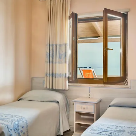 Isa-residence With Private In Just 100 Meters From The Sea Aparthotel