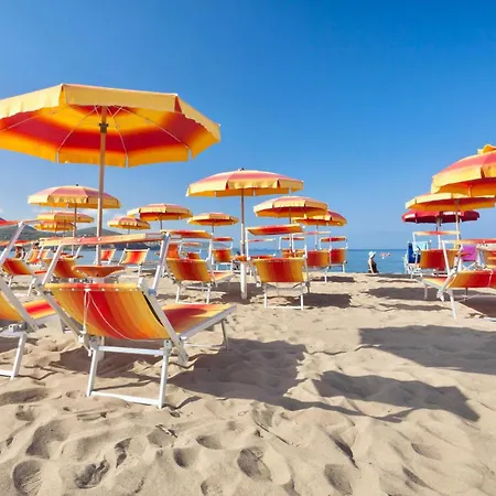 Aparthotel Isa-residence With Private In Just 100 Meters From The Sea *