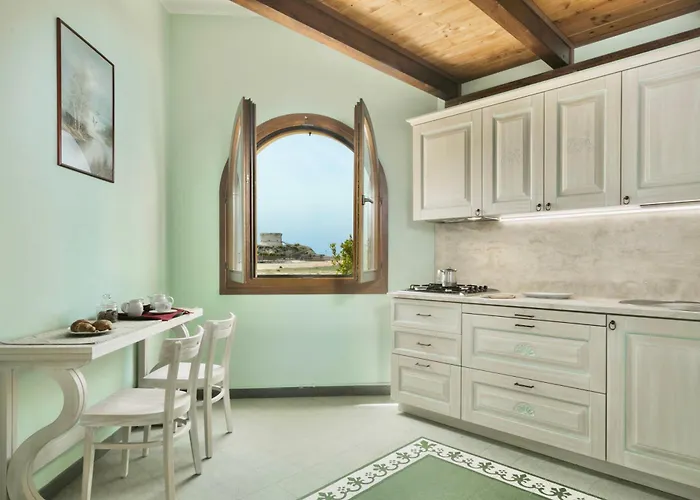 Isa-residence With Private In Just 100 Meters From The Sea Bosa Marina