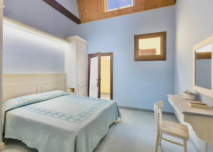 Aparthotel Isa-residence With Private In Just 100 Meters From The Sea 3*