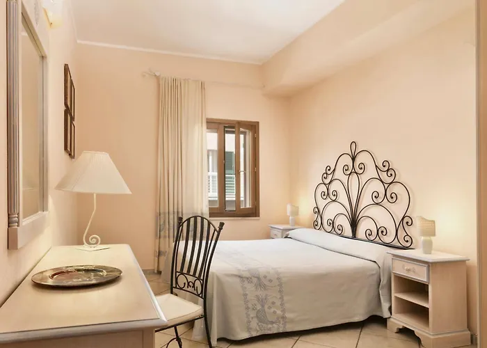 Aparthotel Isa-residence With Private In Just 100 Meters From The Sea 3*